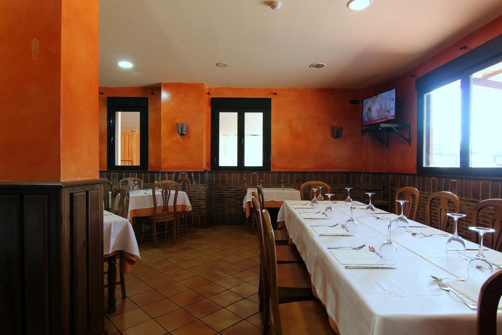 Hotel Rural Hojaranzos Tejeda de Tiétar Εξωτερικό φωτογραφία